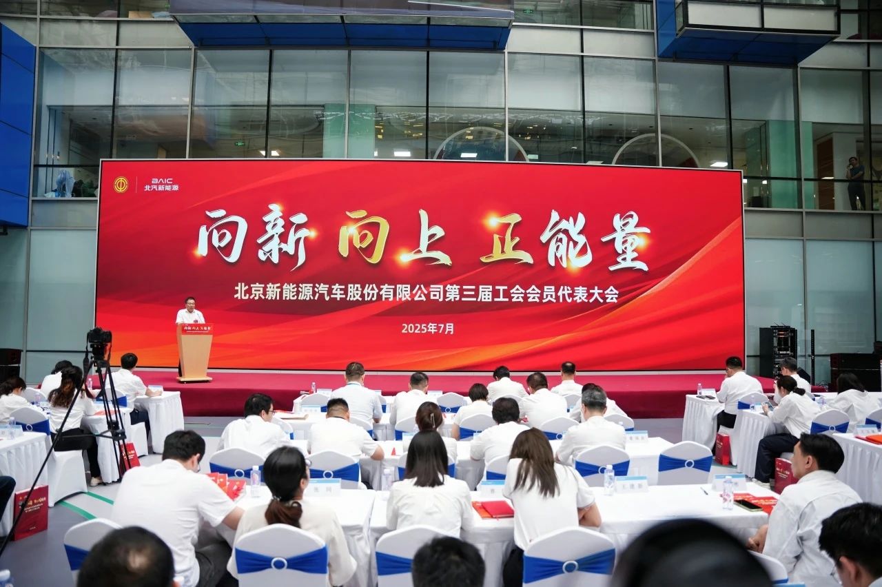 1753497636819459 1.jpg