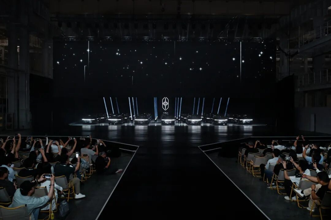 1758591177847094 2.jpg